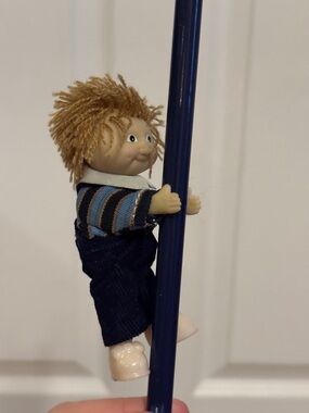 Vintage 1980 Cabbage Patch Kids Mini 4" Clip-On Hugger